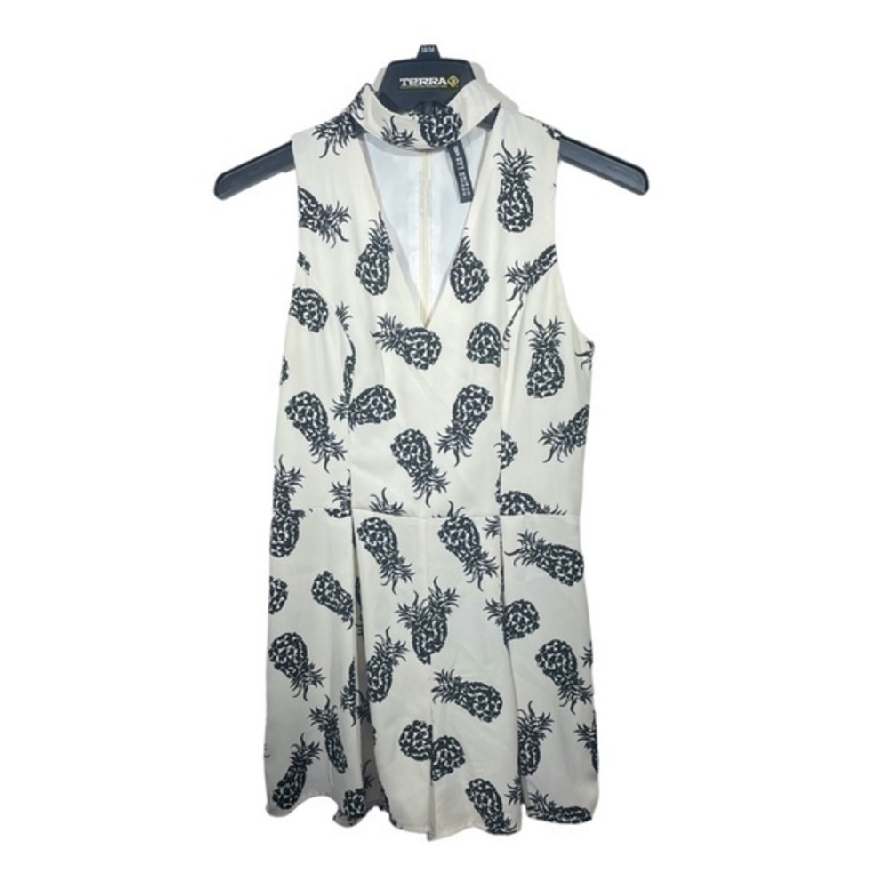 Design Lab by Lord & Taylor Womens Cream and Black Pineapple Print Romper Size M